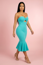 Load image into Gallery viewer, Sirena Dress

