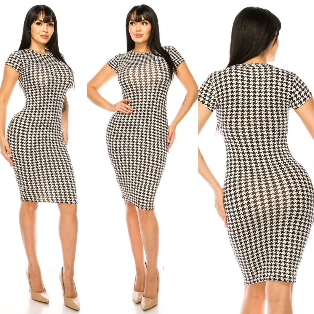 Houndstooth Midi Dress- Long Sleeves