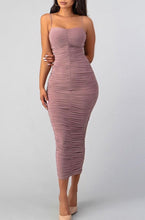 Load image into Gallery viewer, Analfa Dress - Mauve
