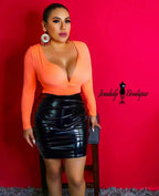 Milky Black Skirt