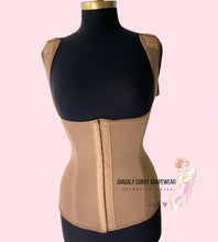 Load image into Gallery viewer, Cinturilla Vest/ Waist Snatcher Vest
